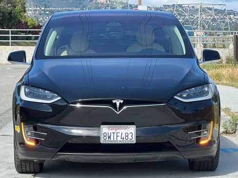 Used 2017 Tesla Model X 75D AWD/4WD image 9