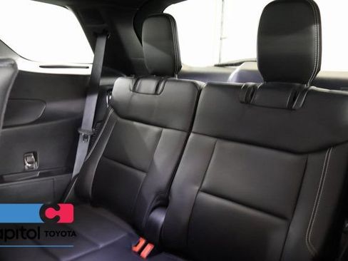 Used 2022 Ford Explorer ST w/ Equipment Group 401A AWD/4WD image 32