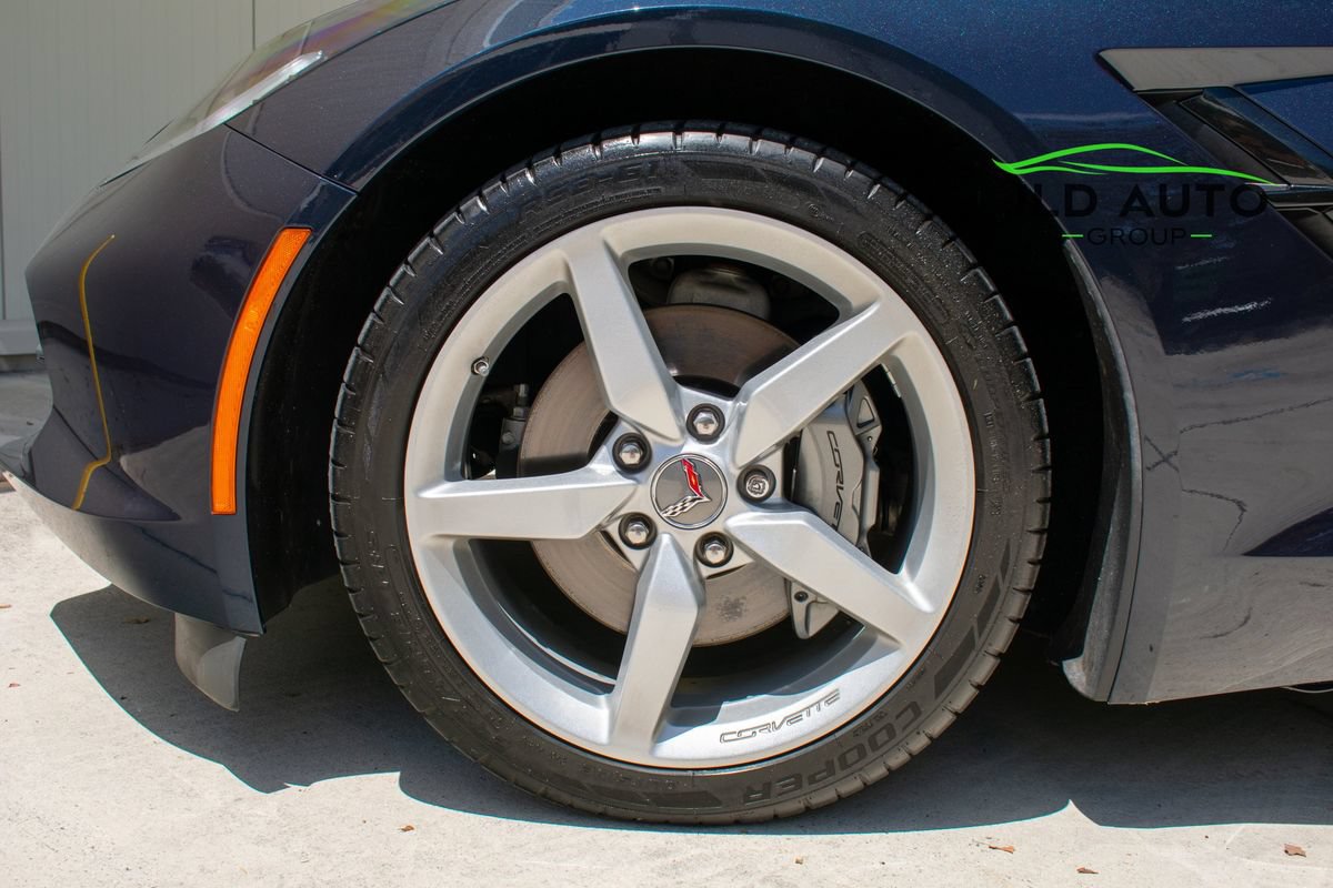 Used 2014 Chevrolet Corvette Stingray Coupe w/ 3LT Preferred Equipment Group RWD image 21
