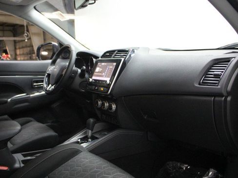 Used 2020 Mitsubishi Outlander Sport SE image 21