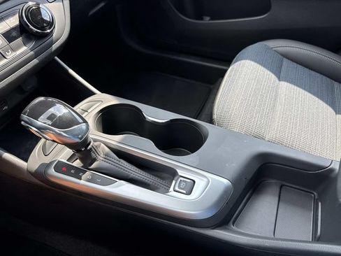 Used 2026 Buick Envista Preferred FWD image 33