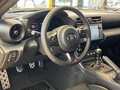 New 2026 Toyota GR86 YUZU Limited image 19