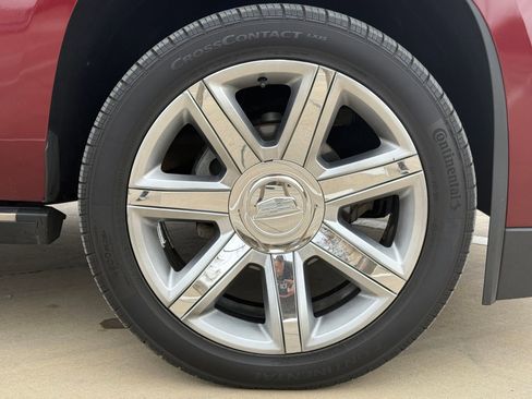 Used 2016 Cadillac Escalade Premium image 9