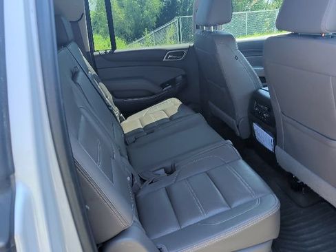 Used 2018 GMC Yukon XL Denali w/ Open Road Package AWD/4WD image 10