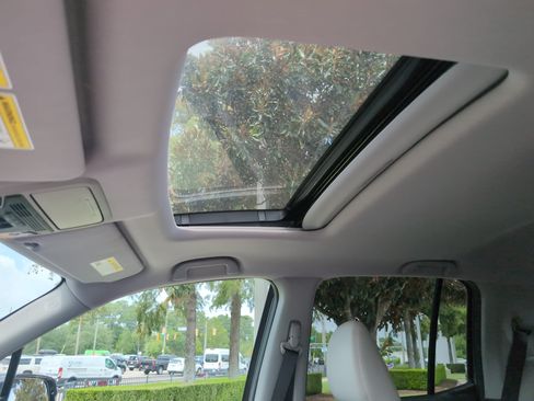 Used 2019 Honda Ridgeline RTL-E image 27