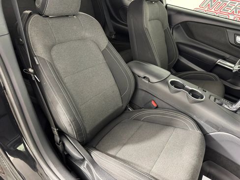Used 2025 Ford Mustang GT RWD image 29