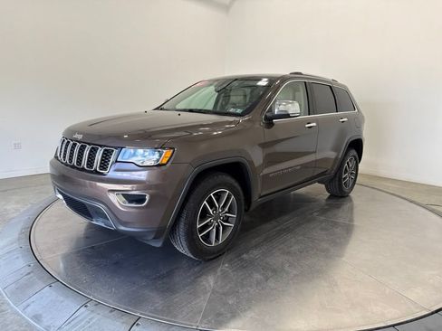 Used 2021 Jeep Grand Cherokee Limited AWD/4WD image 3