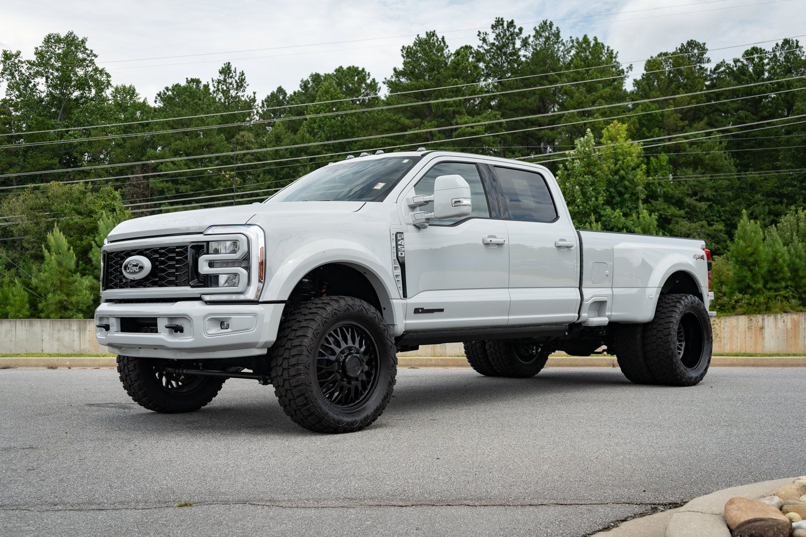 Used 2026 Ford F450 Lariat AWD/4WD image 9