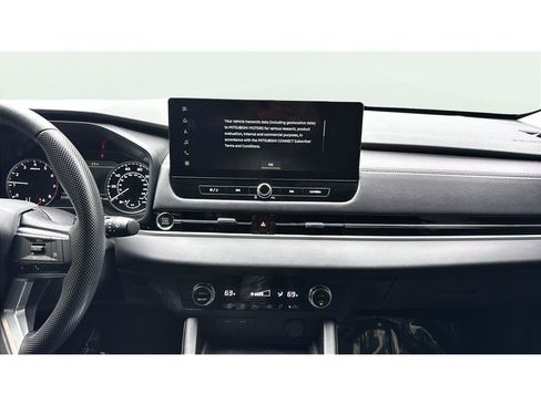 Used 2026 Mitsubishi Outlander ES FWD image 26
