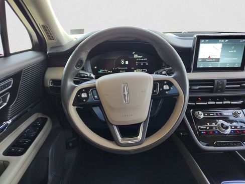 Used 2022 Lincoln Corsair Reserve w/ Equipment Group 201A AWD/4WD image 15