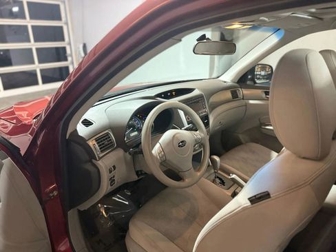 Used 2010 Subaru Forester 2.5X Premium image 25