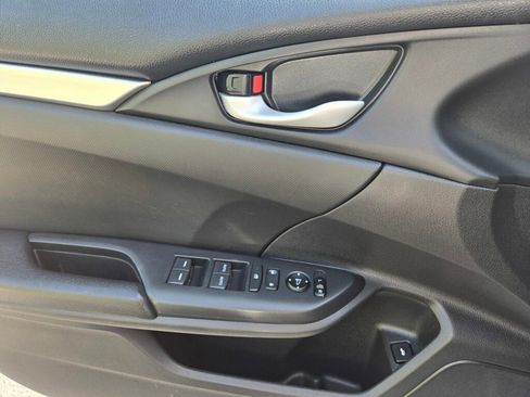 Used 2019 Honda Civic Sport image 15