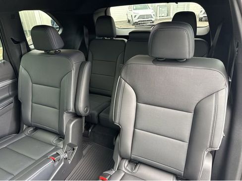 New 2026 Buick Enclave Preferred w/ Power Package image 16