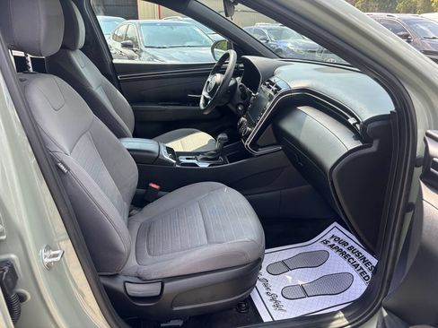 Used 2023 Hyundai Santa Cruz SE image 14