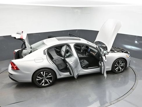 Used 2023 Volvo S60 B5 Core w/ Climate Package FWD image 44