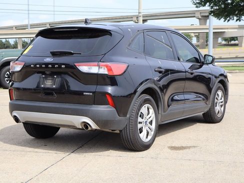Used 2022 Ford Escape S FWD image 3