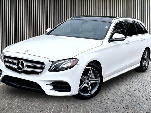 Used 2017 Mercedes-Benz E 400 4MATIC Wagon image 12
