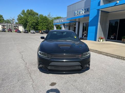 Used 2022 Dodge Charger GT image 3