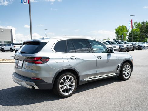 Used 2024 BMW X5 sDrive40i RWD image 10