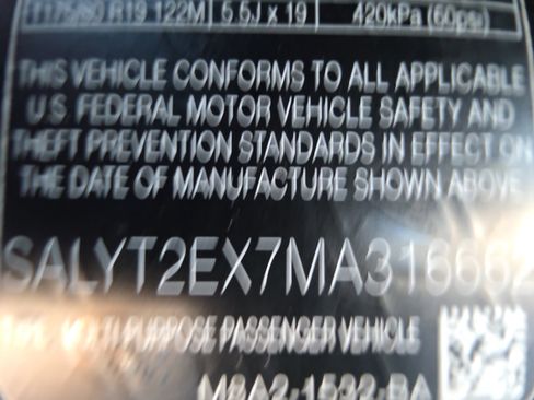 Used 2021 Land Rover Range Rover Velar R-Dynamic S AWD/4WD image 36