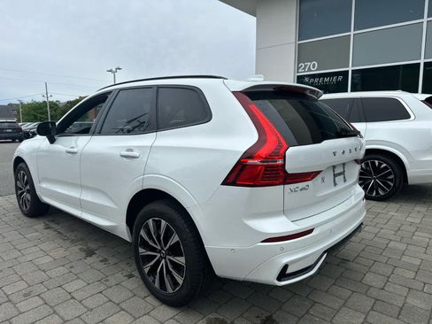Used 2025 Volvo XC60 B5 Plus AWD/4WD image 29