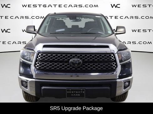 Used 2018 Toyota Tundra SR5 w/ SR5 Upgrade Package image 2