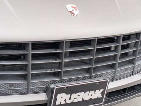 Used 2015 Porsche Macan S AWD/4WD image 25
