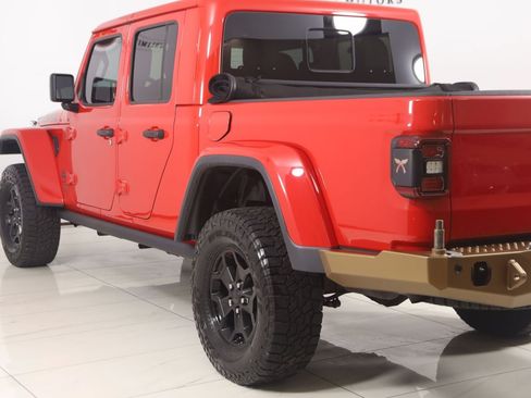 Used 2020 Jeep Gladiator Rubicon AWD/4WD image 24