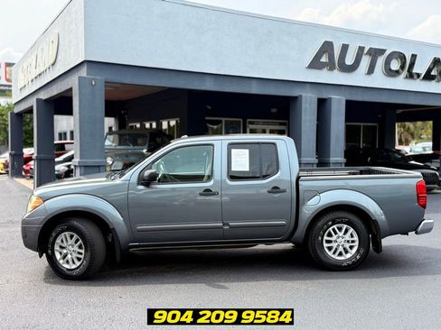 Used 2017 Nissan Frontier SV w/ SV Value Truck Package RWD image 2
