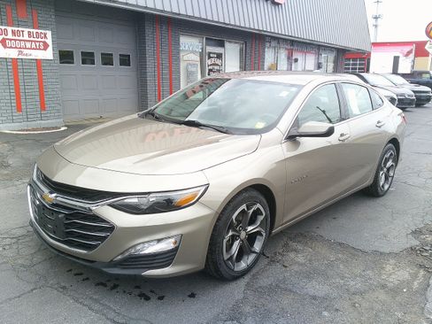 Used 2023 Chevrolet Malibu LT FWD image 12