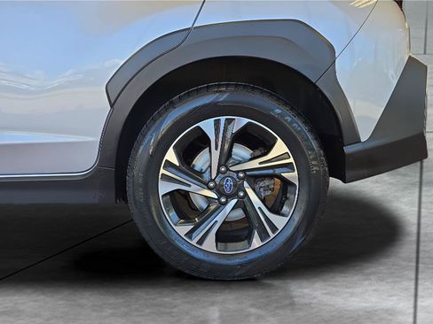 Used 2024 Subaru Crosstrek 2.0i Premium AWD/4WD image 31