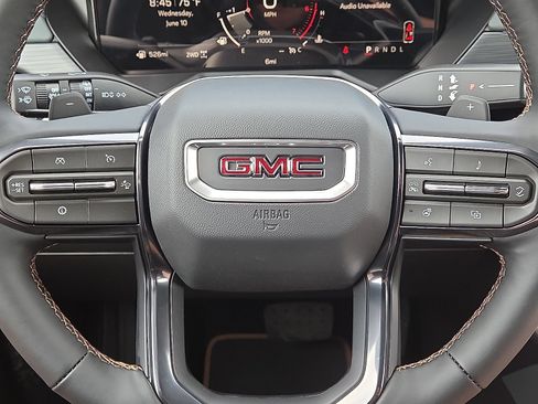 New 2026 GMC Acadia AT4 w/ Luxury Package AWD/4WD image 12