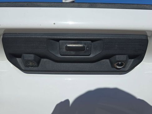 Used 2023 Chevrolet Silverado 2500 LT image 13