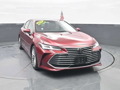 Used 2021 Toyota Avalon Limited w/ Advanced Safety Package AWD/4WD image 2