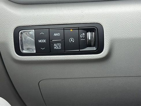 New 2026 GMC Terrain Denali w/ LPO, Floor Liner Package image 31