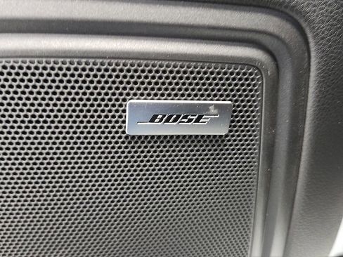 New 2026 Porsche Macan AWD/4WD image 21