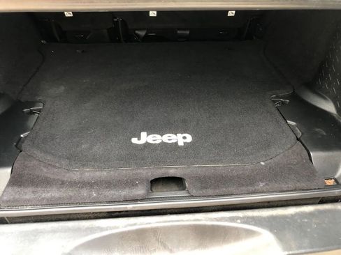 Used 2015 Jeep Wrangler Unlimited Sport w/ Mopar Black Appearance Group image 21