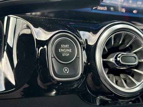 New 2026 Mercedes-Benz GLA 35 AMG 4MATIC image 21