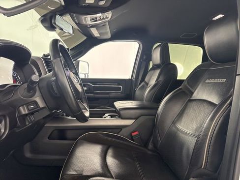 Used 2023 RAM 3500 Laramie image 11