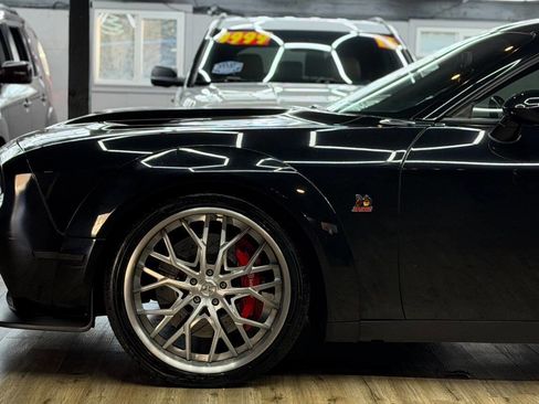 Used 2019 Dodge Challenger R/T Scat Pack image 5