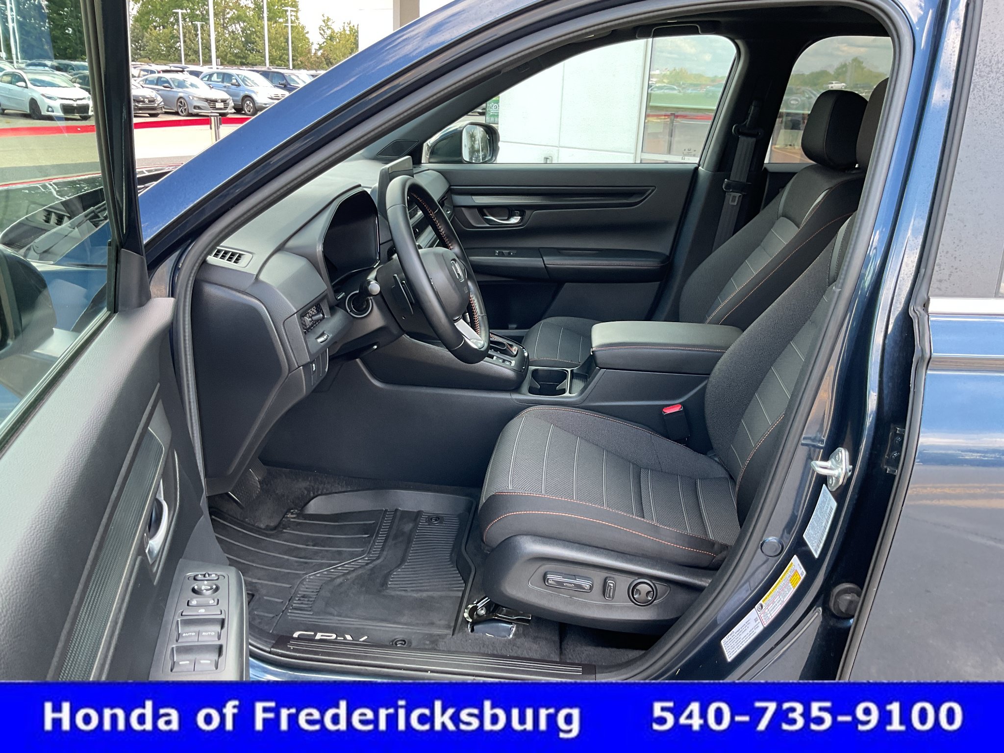 Used 2025 Honda CR-V Sport image 25