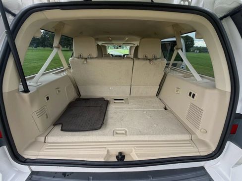Used 2015 Lincoln Navigator L 4WD w/ Equipment Group 101A Reserve image 55