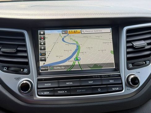 Used 2018 Hyundai Tucson SEL Plus AWD/4WD image 30