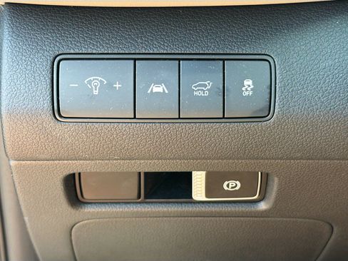 Used 2023 Hyundai Santa Fe SEL FWD image 20