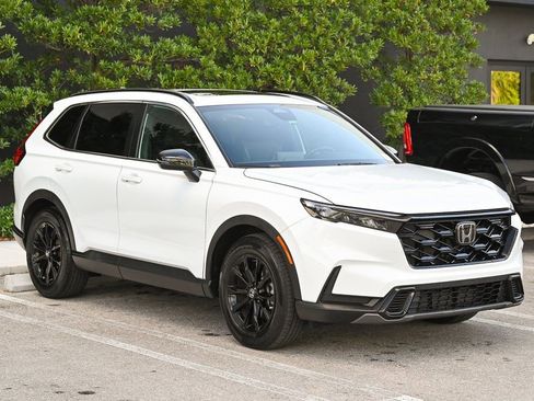 Used 2023 Honda CR-V Sport image 3