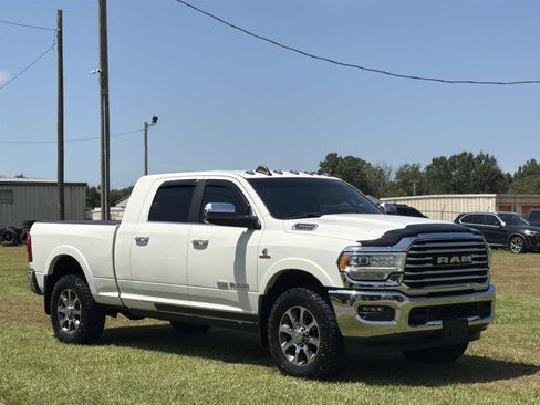Used 2022 RAM 3500 Limited AWD/4WD image 8