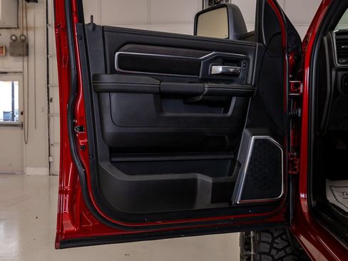 Used 2026 RAM 2500 Laramie w/ Night Edition AWD/4WD image 44