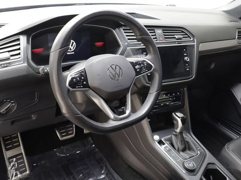 Certified 2024 Volkswagen Tiguan SE R-Line AWD/4WD image 7