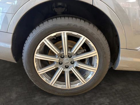 Used 2018 Audi Q7 3.0T Premium Plus AWD/4WD image 42