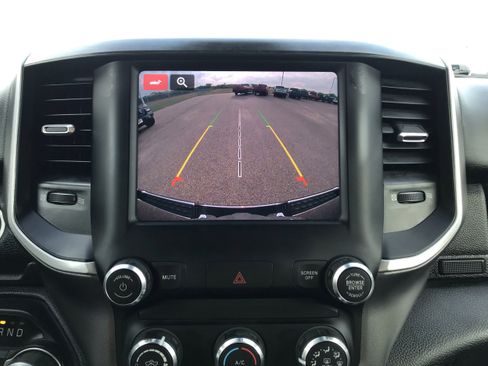 Used 2022 RAM 1500 Lone Star image 32